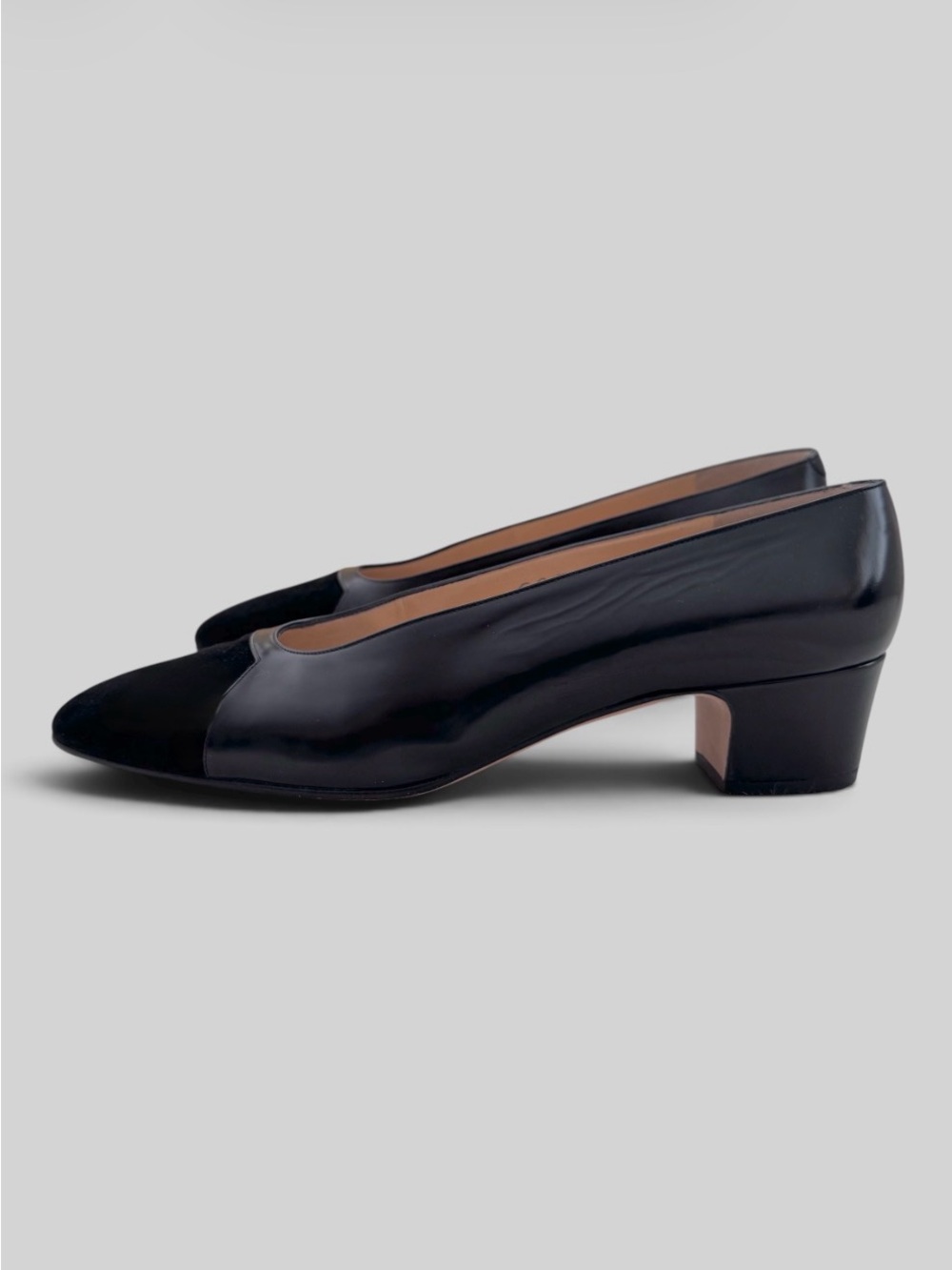 Vintage Silvia Fiorentina Black Leather Suede Pumps Made in Italy 8.5 M